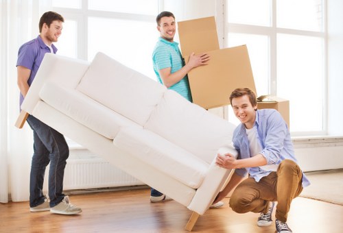 Flat removals in Chislehurst with moving boxes and preparation