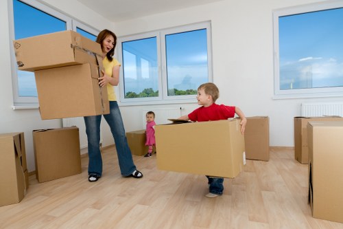 Organised moving day checklist and removal service planning in Chislehurst